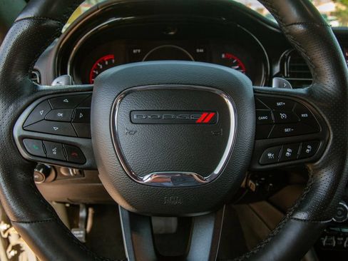 Used 2022 Dodge Durango R/T w/ Tow 'N Go Package AWD/4WD image 17