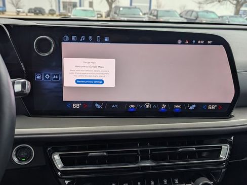 Certified 2024 Chevrolet Traverse LT image 9