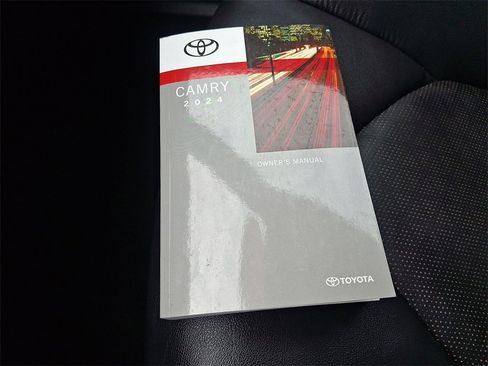 Used 2024 Toyota Camry XSE image 25