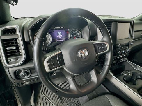 Used 2022 RAM 1500 Big Horn AWD/4WD image 5