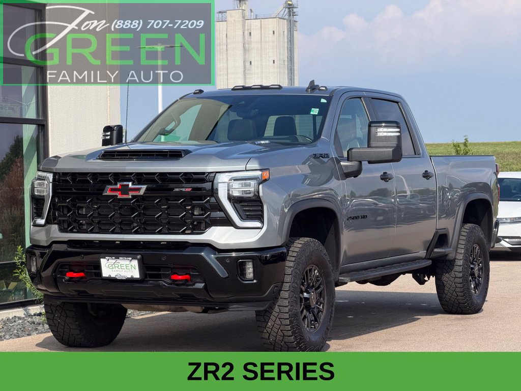 Used 2025 Chevrolet Silverado 2500 ZR2 w/ Technology Package AWD/4WD image 1