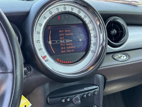 Used 2014 MINI Cooper Convertible FWD image 27