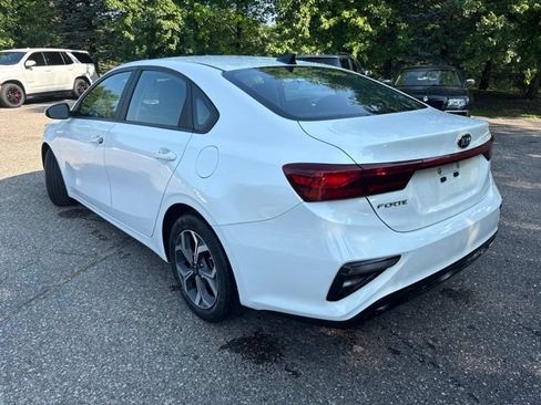Used 2021 Kia Forte LXS FWD image 4