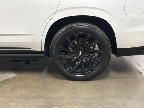 Used 2023 Cadillac Escalade Sport w/ LPO, ONYX Package AWD/4WD image 11