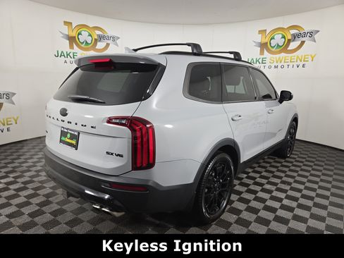 Used 2021 Kia Telluride SX w/ Nightfall Edition Package image 9
