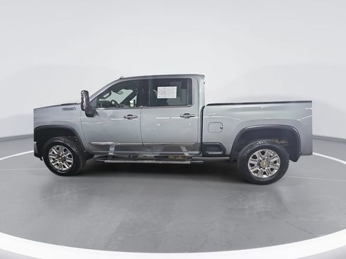 Certified 2024 Chevrolet Silverado 2500 High Country w/ High Country Premium Package AWD/4WD image 7
