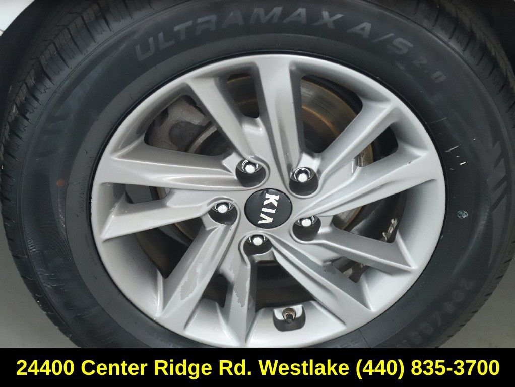 Used 2020 Kia Optima LX FWD image 12