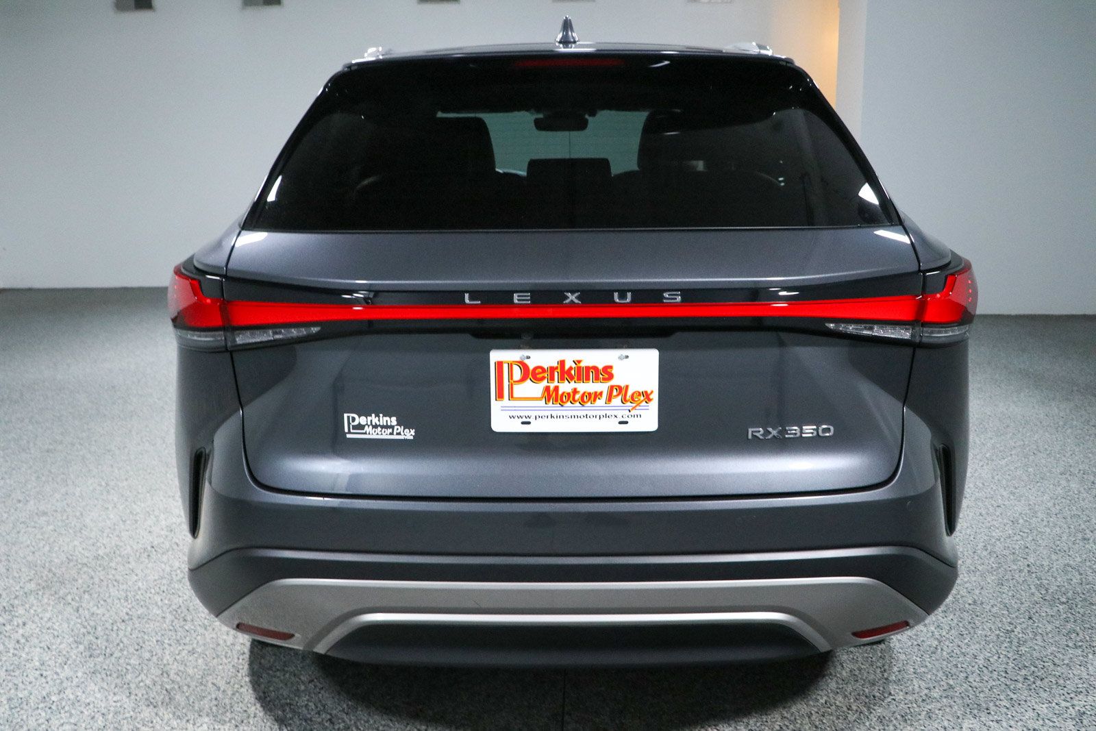 Used 2025 Lexus RX 350 Premium w/ Convenience Package FWD image 8