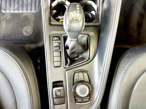 Used 2017 BMW X1 sDrive28i FWD image 17
