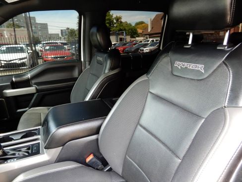 Used 2020 Ford F150 Raptor w/ Equipment Group 802A Luxury AWD/4WD image 31