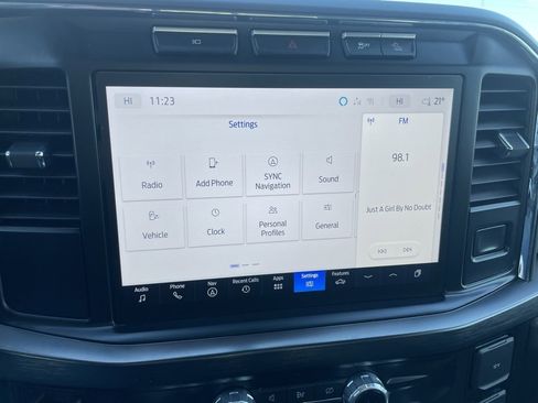 Used 2024 Ford F250 Lariat w/ Tremor Off-Road Package image 18