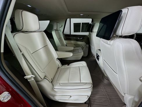 Used 2021 GMC Yukon Denali w/ Denali Ultimate Package image 36