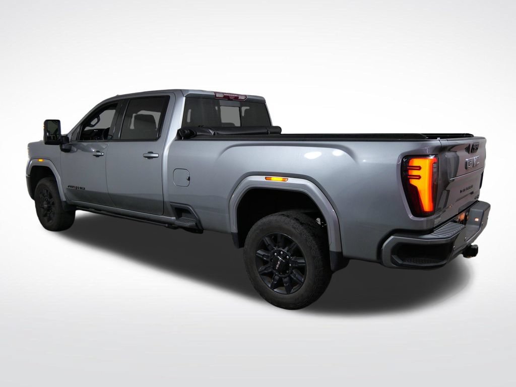 Used 2024 GMC Sierra 3500 AT4 w/ Technology Package AWD/4WD image 6