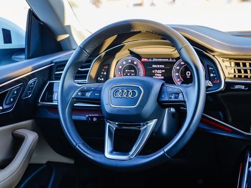Used 2023 Audi Q8 Prestige w/ Prestige Package image 16