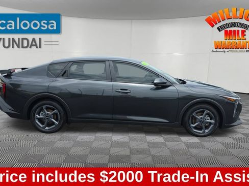 Used 2025 Kia K4 FWD image 9