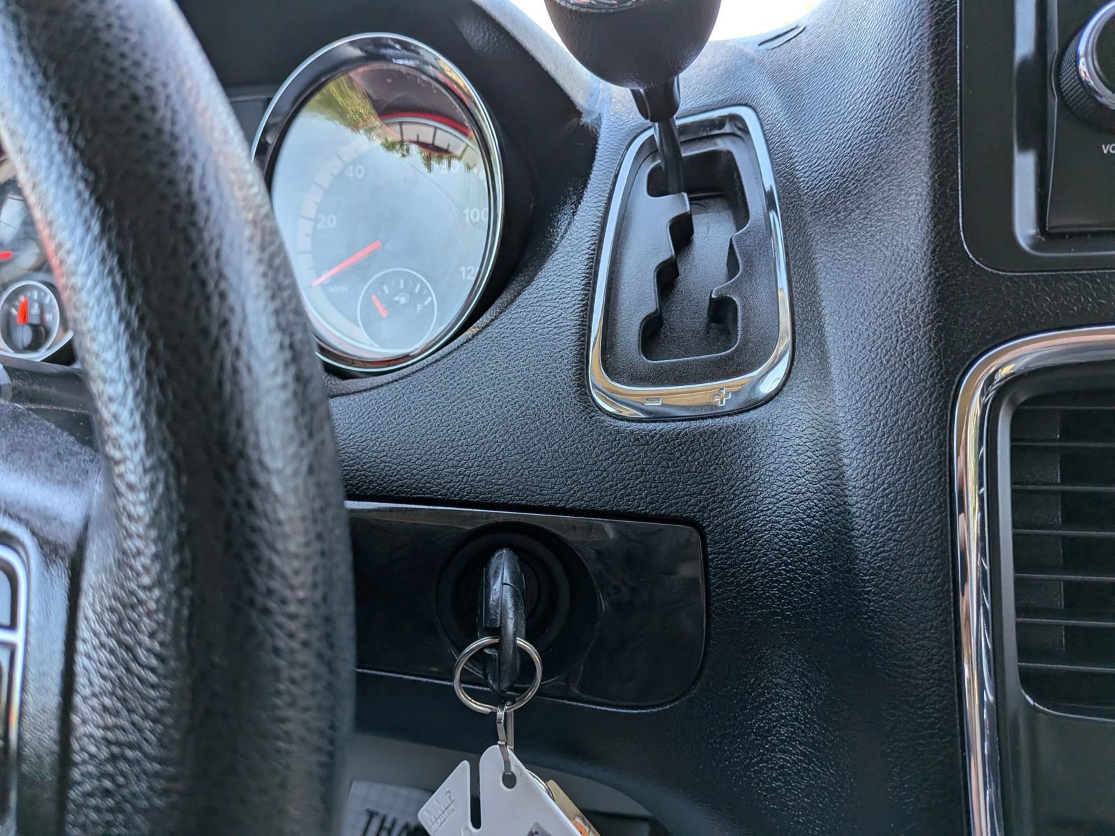 Used 2012 Dodge Grand Caravan SE FWD image 48