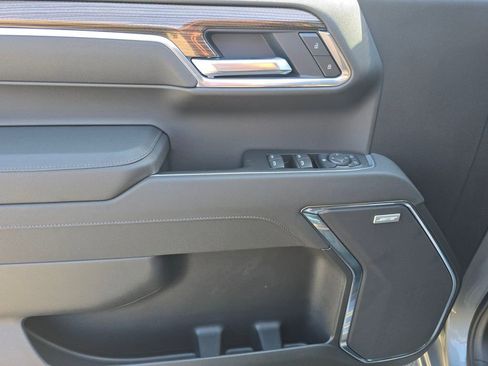 New 2026 Chevrolet Silverado 1500 LT Trail Boss w/ Convenience Package II image 10