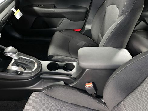 Certified 2023 Kia Forte LXS image 24