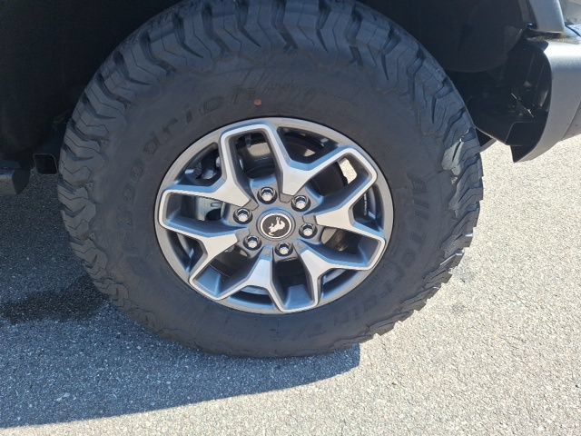 Used 2025 Ford Bronco Badlands AWD/4WD image 10