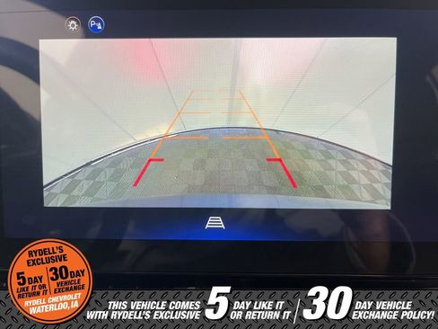 Certified 2025 Chevrolet Equinox LT w/ LPO, Floor Liner Package image 37