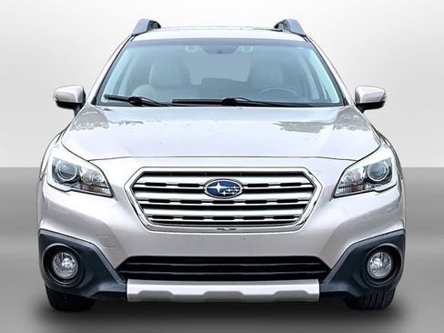Used 2015 Subaru Outback 2.5i Limited AWD/4WD image 2