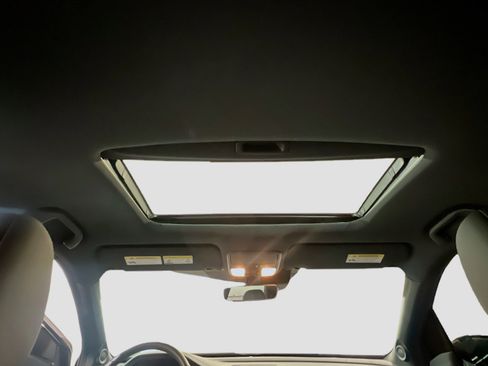 Used 2024 Honda Passport Black Edition image 16