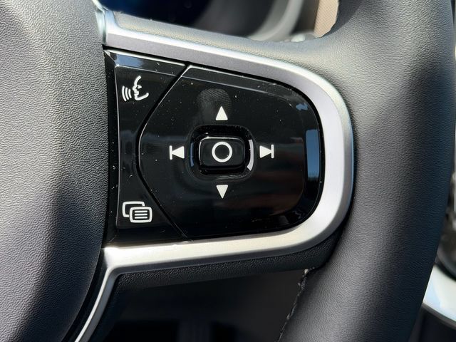 New 2026 Volvo XC90 T8 Core AWD/4WD image 22