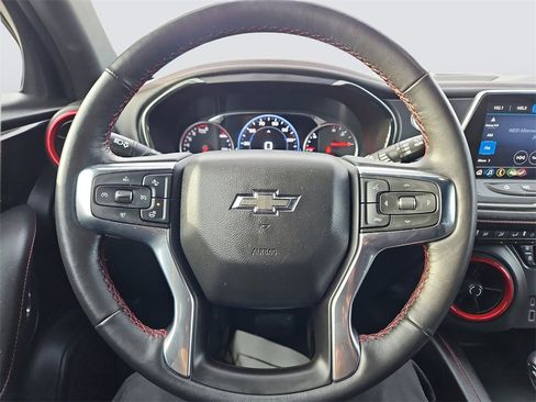 Used 2022 Chevrolet Blazer RS w/ Enhanced Convenience Package image 33