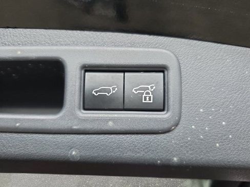 Used 2023 Lexus RX 500h F Sport image 13