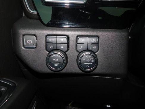 Used 2023 Chevrolet Silverado 1500 LTZ w/ LTZ Convenience Package II image 32