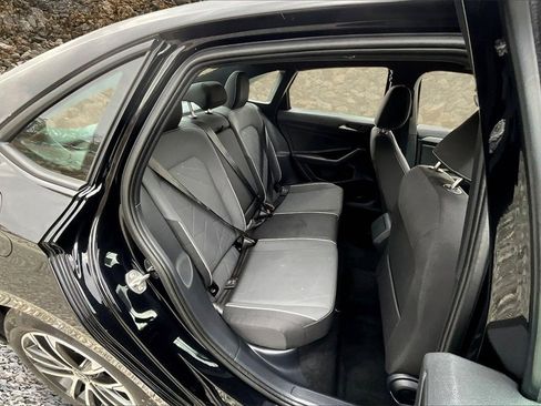 Used 2025 Volkswagen Jetta Sport image 23