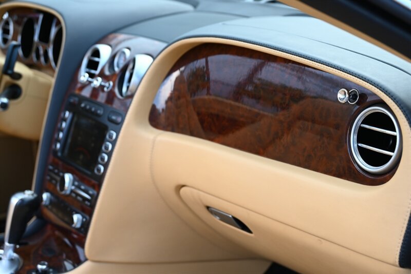 Used 2007 Bentley Continental GTC AWD/4WD image 26