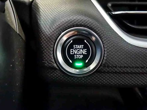 Certified 2024 Chevrolet TrailBlazer LT w/ LT Cold Weather Package FWD image 20