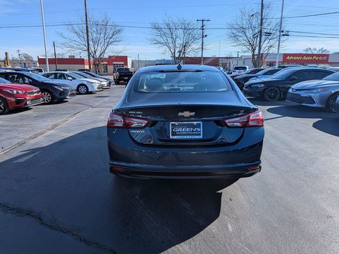 Used 2020 Chevrolet Malibu LT image 9