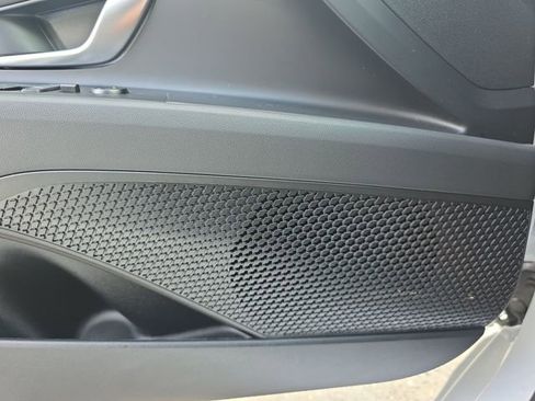 Certified 2025 Hyundai Elantra Blue image 36