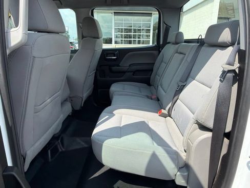 Used 2018 Chevrolet Silverado 1500 W/T w/ WT Fleet Convenience Package AWD/4WD image 23