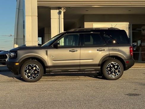 New 2025 Ford Bronco Sport Outer Banks w/ Outer Banks Tech Package+ AWD/4WD image 6