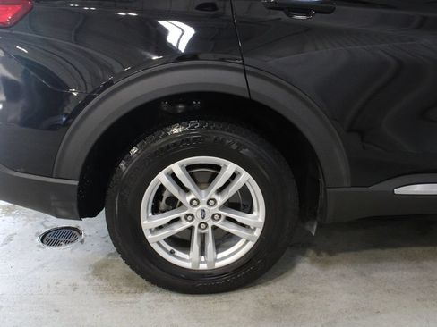 Used 2020 Ford Explorer XLT w/ Comfort Package AWD/4WD image 27