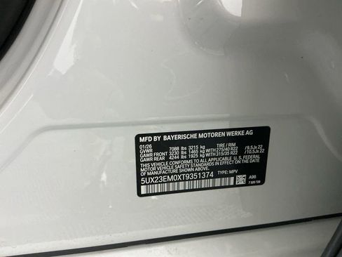 New 2026 BMW X7 xDrive40i w/ M Sport Package AWD/4WD image 39
