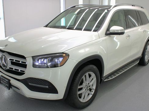 Used 2020 Mercedes-Benz GLS 450 GLS 450 4MATIC SUV image 4