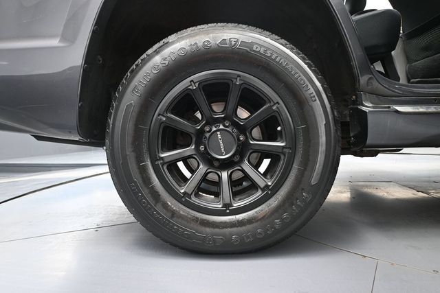 Used 2013 Toyota 4Runner SR5 w/ Convenience Pkg AWD/4WD image 10