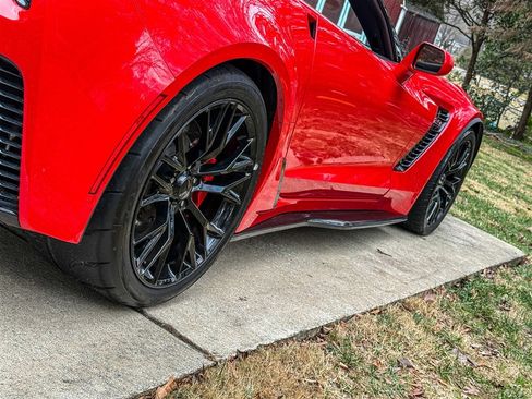 Used 2019 Chevrolet Corvette Z06 image 50