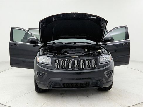 Used 2014 Jeep Grand Cherokee Altitude image 34