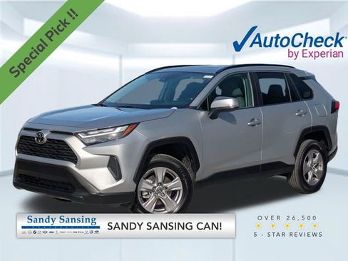 Used 2025 Toyota RAV4 XLE w/ Convenience Package FWD image 1
