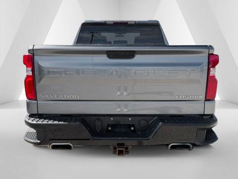 Used 2019 Chevrolet Silverado 1500 Custom Trail Boss w/ Custom Convenience Package image 6
