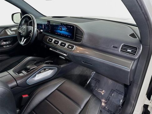 Used 2021 Mercedes-Benz GLS 450 4MATIC image 31