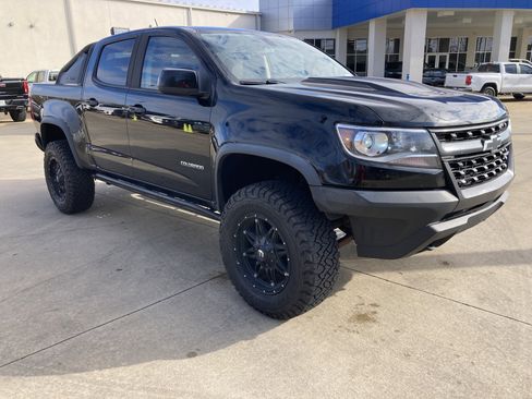 Used 2019 Chevrolet Colorado ZR2 image 3