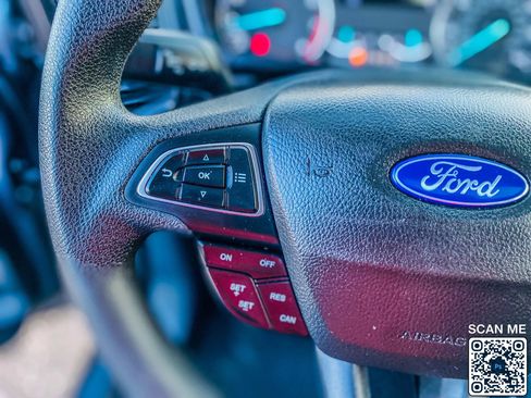 Used 2021 Ford EcoSport SE w/ SE Convenience Package image 20