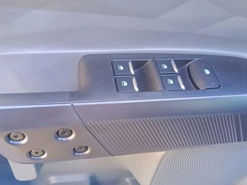 New 2025 Ford Maverick XL image 12