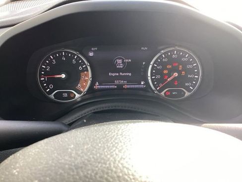 Used 2021 Jeep Renegade Latitude w/ Convenience Group image 20